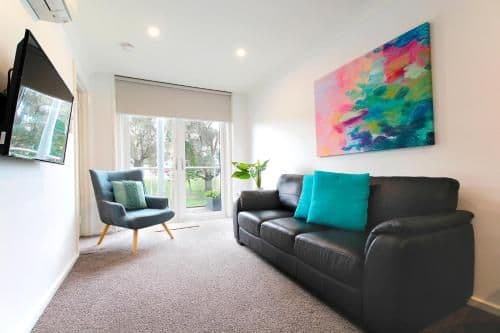 Two-Bedroom Apartment with Spa Bath