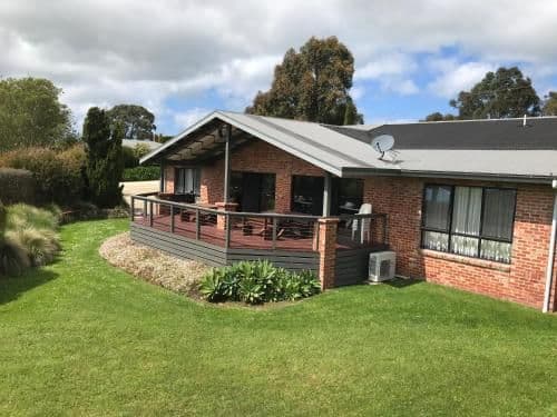 Four-Bedroom Lodge