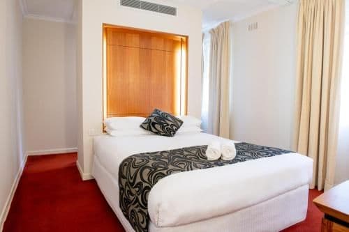 Deluxe Suite with Spa Bath