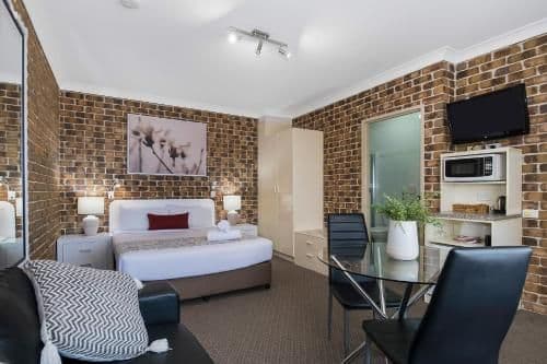 Queen Room