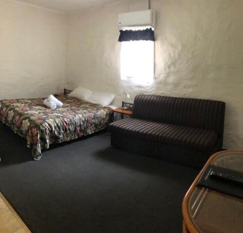 Budget Triple Room