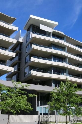 Accommodate Canberra - Realm Residences0