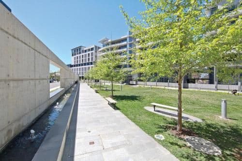 One-Bedroom Apartment - Realm Park 6