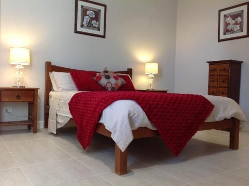 Elandra Holiday Home3