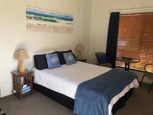 Beachhouse Bed and Breakfast0