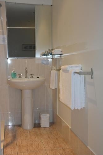 Beachhouse Bed and Breakfast4
