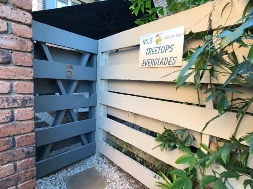 Treetops Everglades Villa3