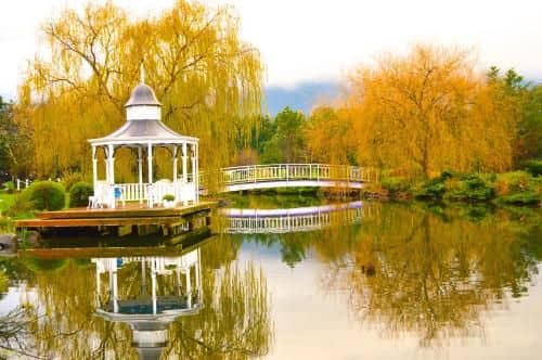 Lakeside Cottage Luxury B&B Lakeside Cottage Luxury B&B