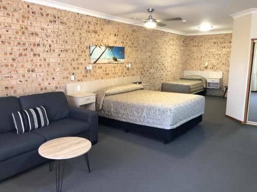 Cardiff Motor Inn Cardiff Motor Inn