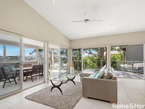 Coast - 3/42 Avoca Drive, Avoca Beach0
