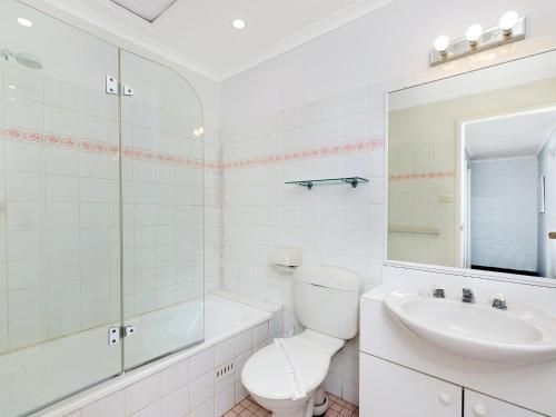 Greenpark #11 - 11/45 Avoca Drive, Avoca Beach3