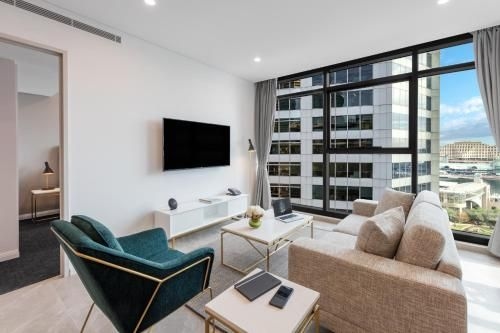 Meriton Suites Sussex Street1
