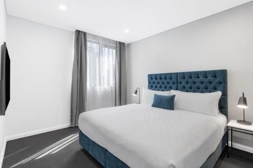 เมอริตัน สวีท โคเวิร์ดสตรีท มัสคอต (Meriton Suites Coward Street Mascot)1