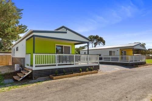 Villa with Garden View- Hindmarsh
