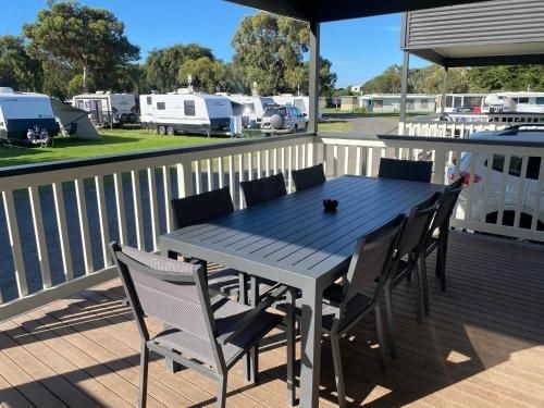 Victor Harbor Holiday & Cabin Park1