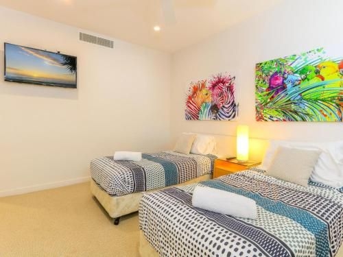 Azura Ocean View Holiday Apartment4