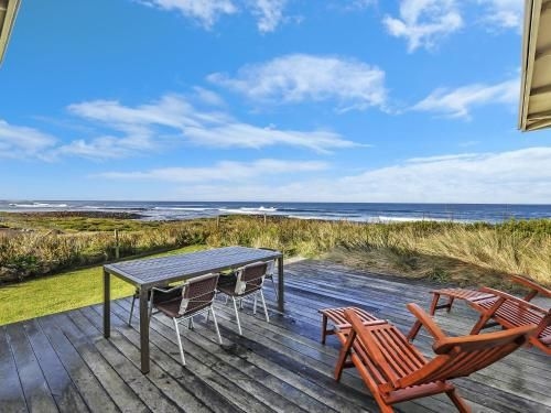 Hearn's Beachside Villa 94