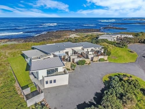 Hearn's Beachside Villa 91