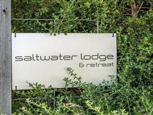 Saltwater Lodge4