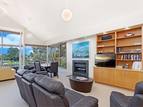 Shearwater House3