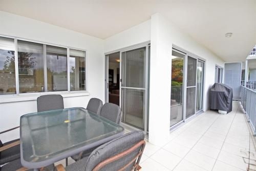 Unit 2 'Sea Breeze Villas', Coolum Beach (Unit 2, Sea Breeze Villas- 39 First Avenue Coolum - WIFI, 400 Bond)4