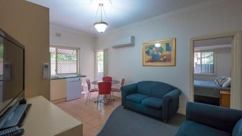 Comfy Two-Bedroom Apartment