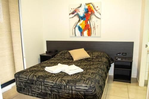 Deluxe King Studio