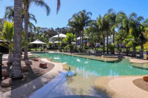 Pelican Escape Executive Home at Raffertys Resort