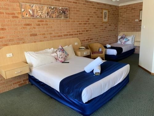 Branxton House Motel2