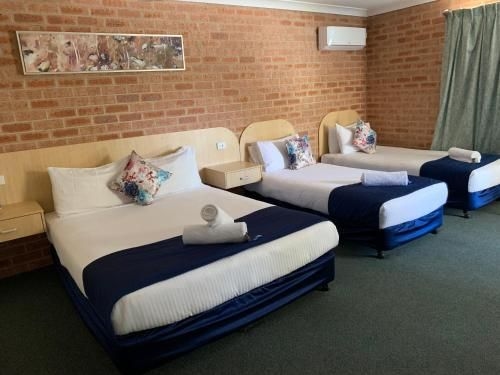 Branxton House Motel4