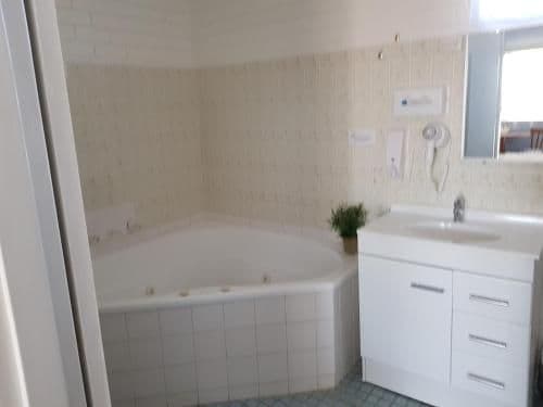 Double Room with Spa Bath