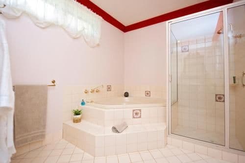 Davenport Spa Suite