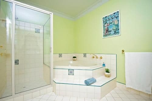 Maslin Spa Suite