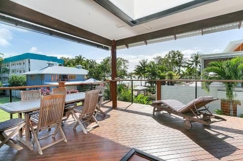 Four-Bedroom House - Beachcomber