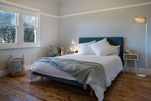 The Arlow House4