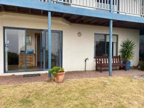 Two-Bedroom Apartment with Mountain View