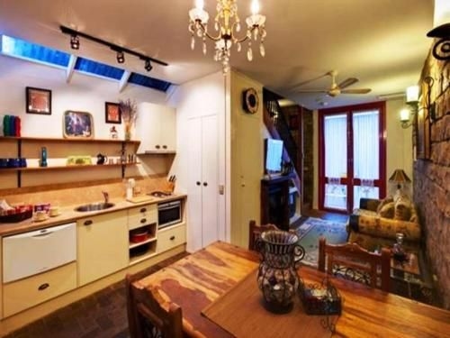 The Stable On Olive1