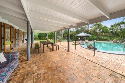 McCarthy Lake House3