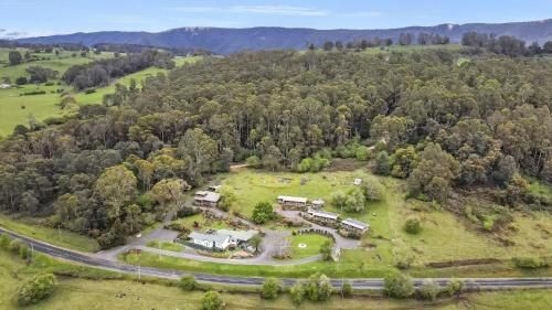 Mole Creek Cabins0