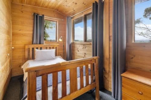 Four-Bedroom Lodge