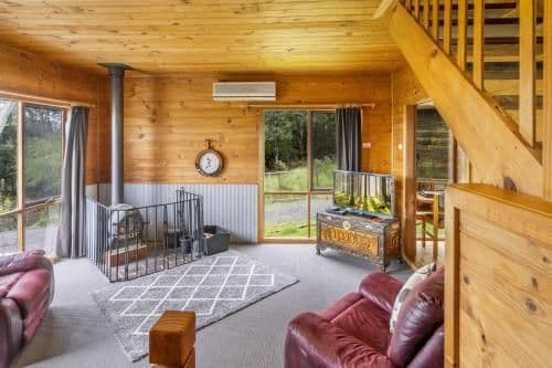 Four-Bedroom Lodge