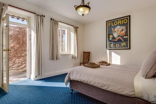 Two-Bedroom Garden Apartment