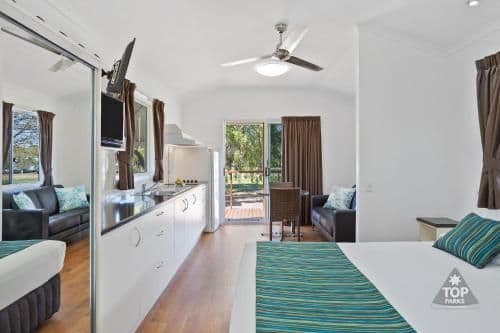 Superior Queen Room