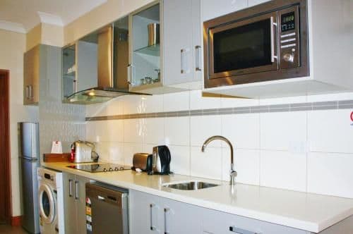 Superior One-Bedroom Apartment