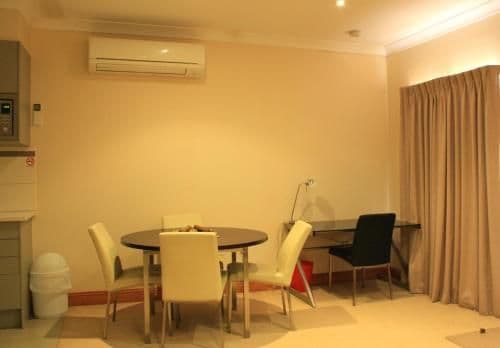 Superior One-Bedroom Apartment