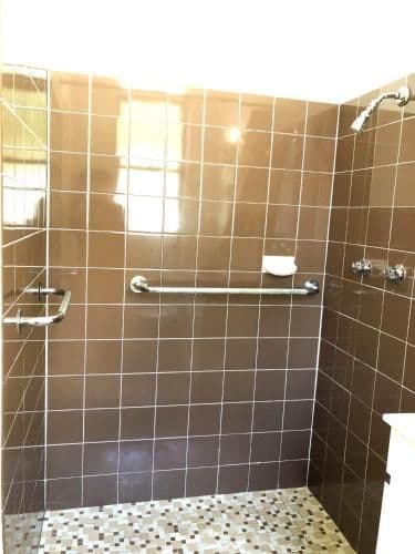 Motel Quadruple Ensuite – 2 Queens