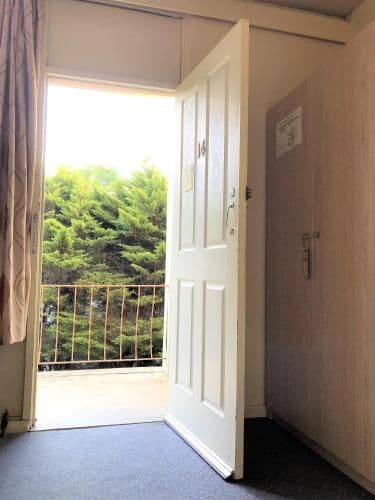 Motel Ensuite Room – 1 Queen