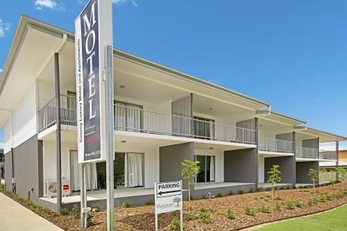 Cooroy Luxury Motel Apartments3