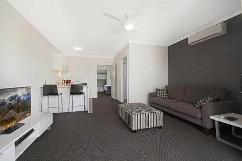 Cooroy Luxury Motel Apartments4