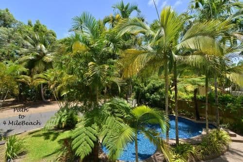Villa - Beach Front